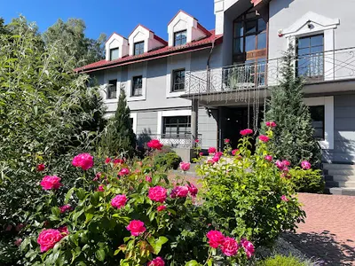 Rezydencja na Wzgórzu - Hotel & Restauracja & Sala bankietowa